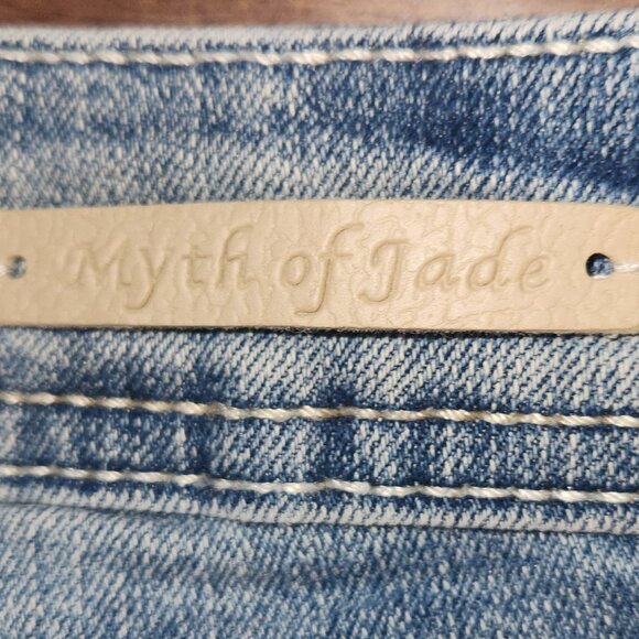 Myth of Jade Ladies Jeans in size 4/ 30" Waist - Picture 9 of 10